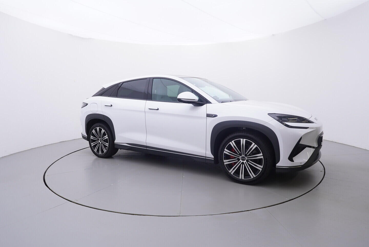 OH08300188_16.webp_SEALION 7 Excellence AWD 91,3 kWh 390 kW