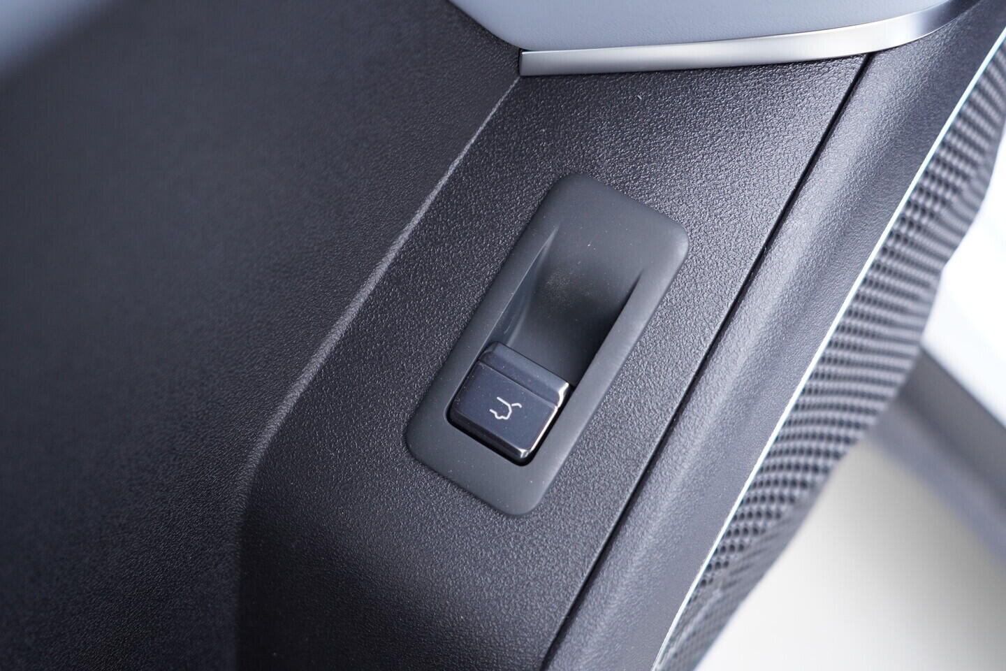 OH08300188_21.webp_SEALION 7 Excellence AWD 91,3 kWh 390 kW