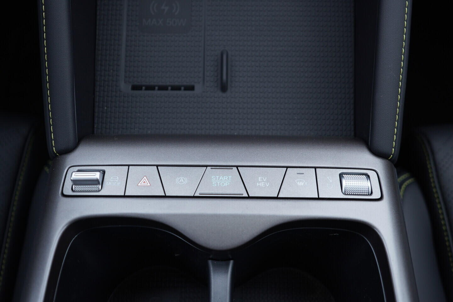 OH08300197_32.webp_Atto 2 DM-i Boost  156 kW