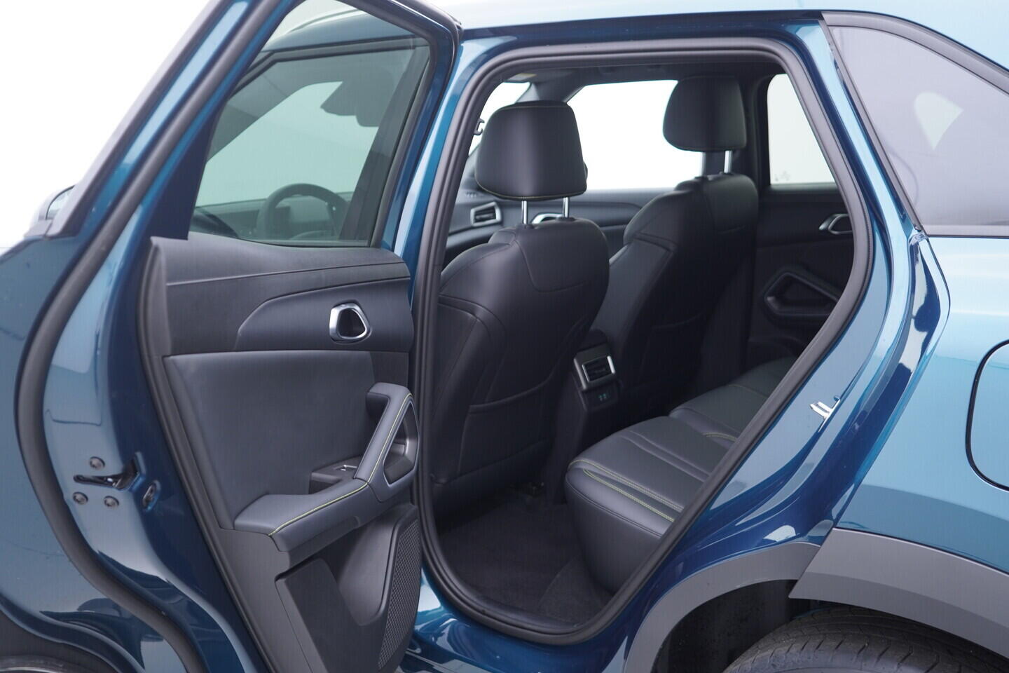 OH08300197_34.webp_Atto 2 DM-i Boost  156 kW