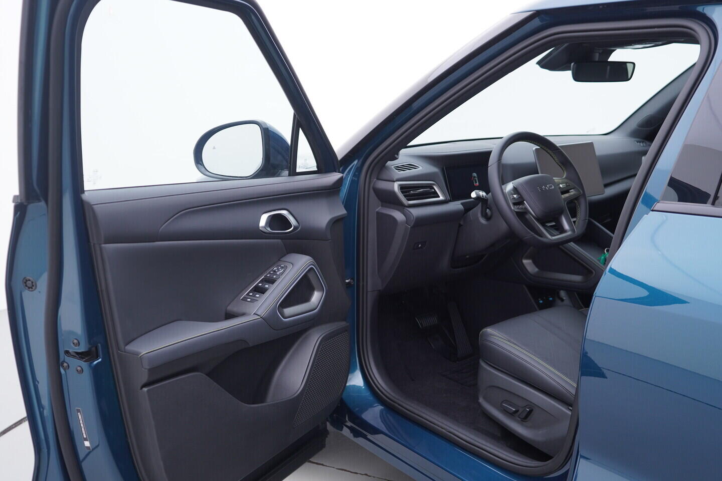 OH08300201_18.webp_Atto 2 DM-i Boost  156 kW