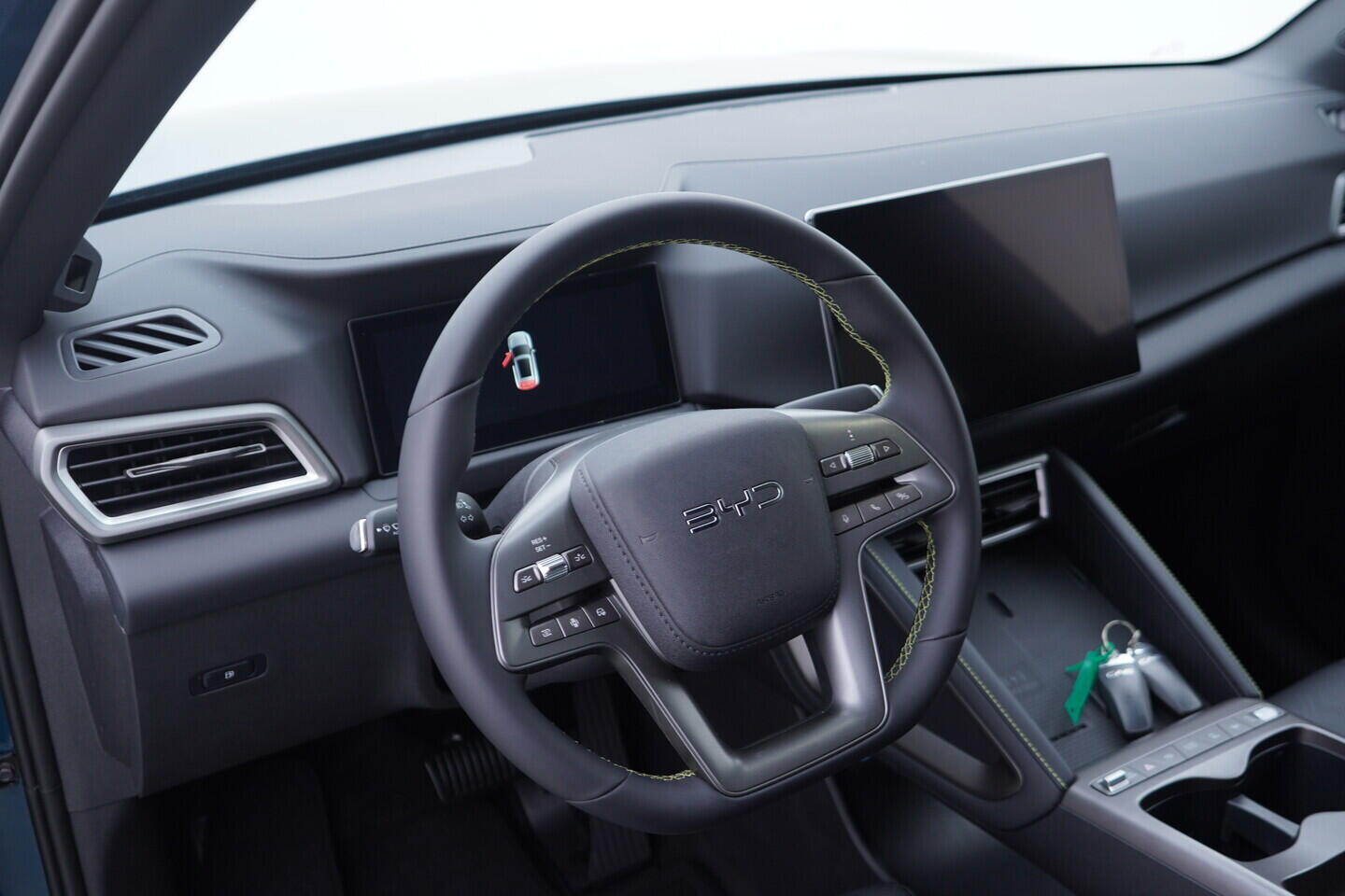 OH08300201_22.webp_Atto 2 DM-i Boost  156 kW