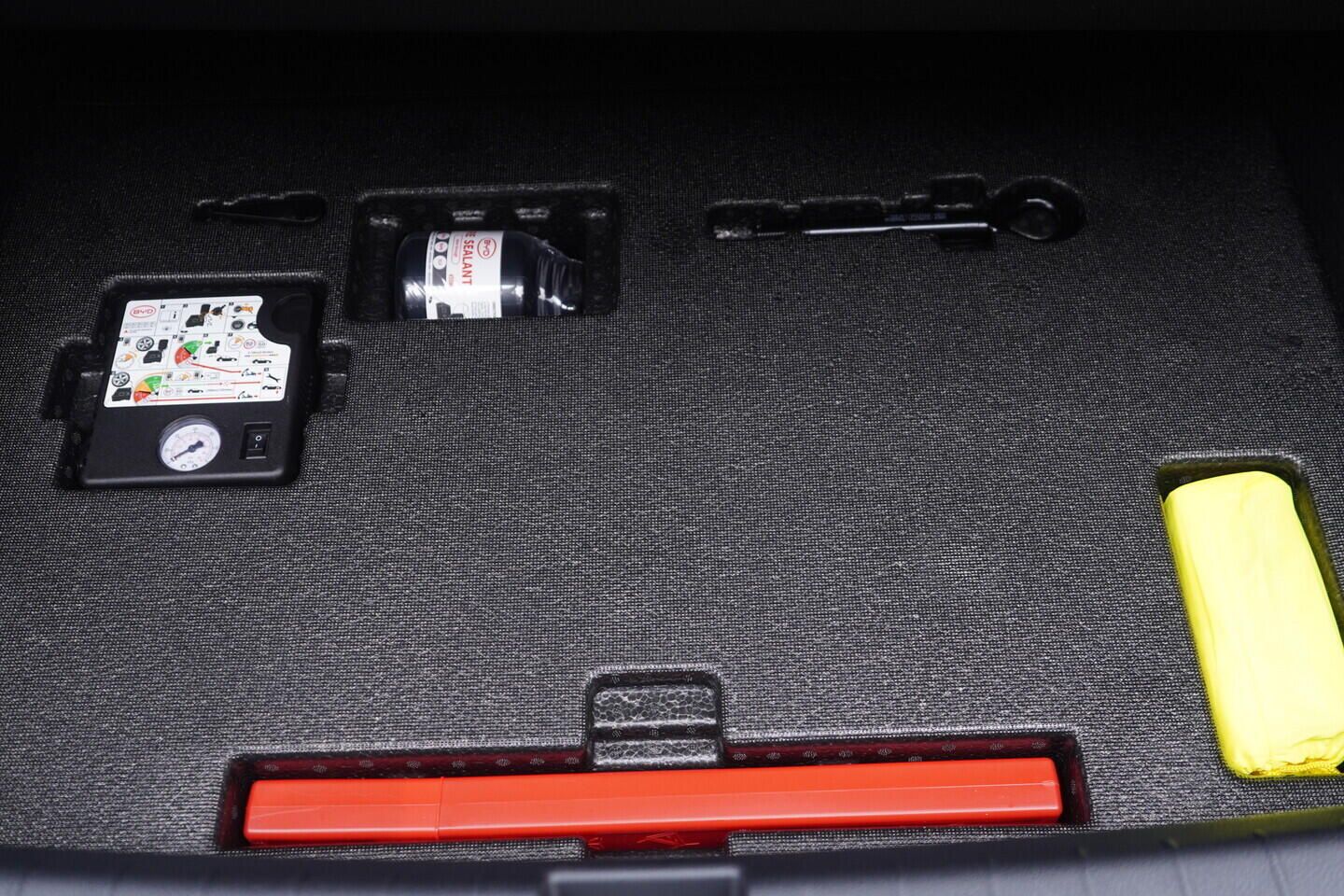 OH08300208_34.webp_SEAL 5 DM-i Design plug-in hybrid 156 kW