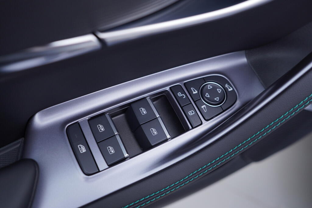 OH08300214_20.webp_SEAL U DMi Design plug-in hybrid 238 kW