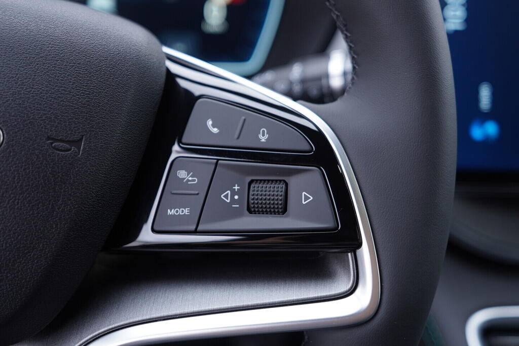 OH08300214_27.webp_SEAL U DMi Design plug-in hybrid 238 kW