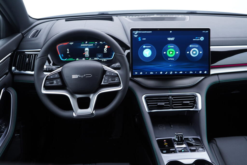 OH08300214_28.webp_SEAL U DMi Design plug-in hybrid 238 kW