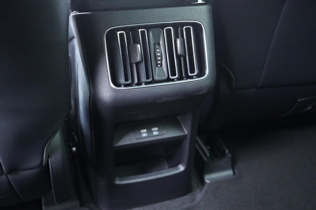 OH08300214_39.webp_SEAL U DMi Design plug-in hybrid 238 kW