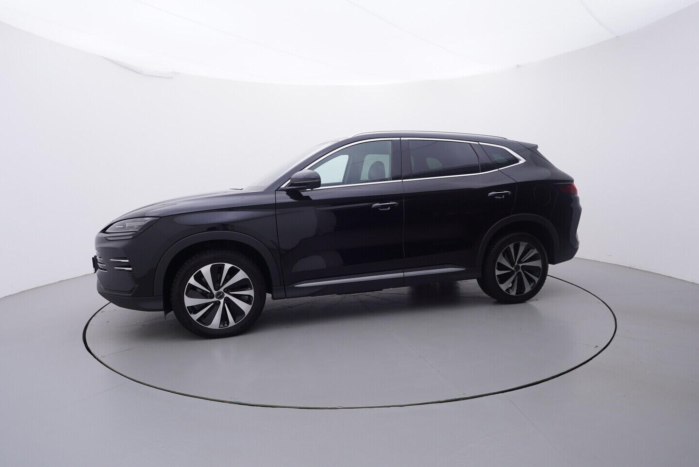 OH08300215_11.webp_SEAL U DMi Design plug-in hybrid 238 kW