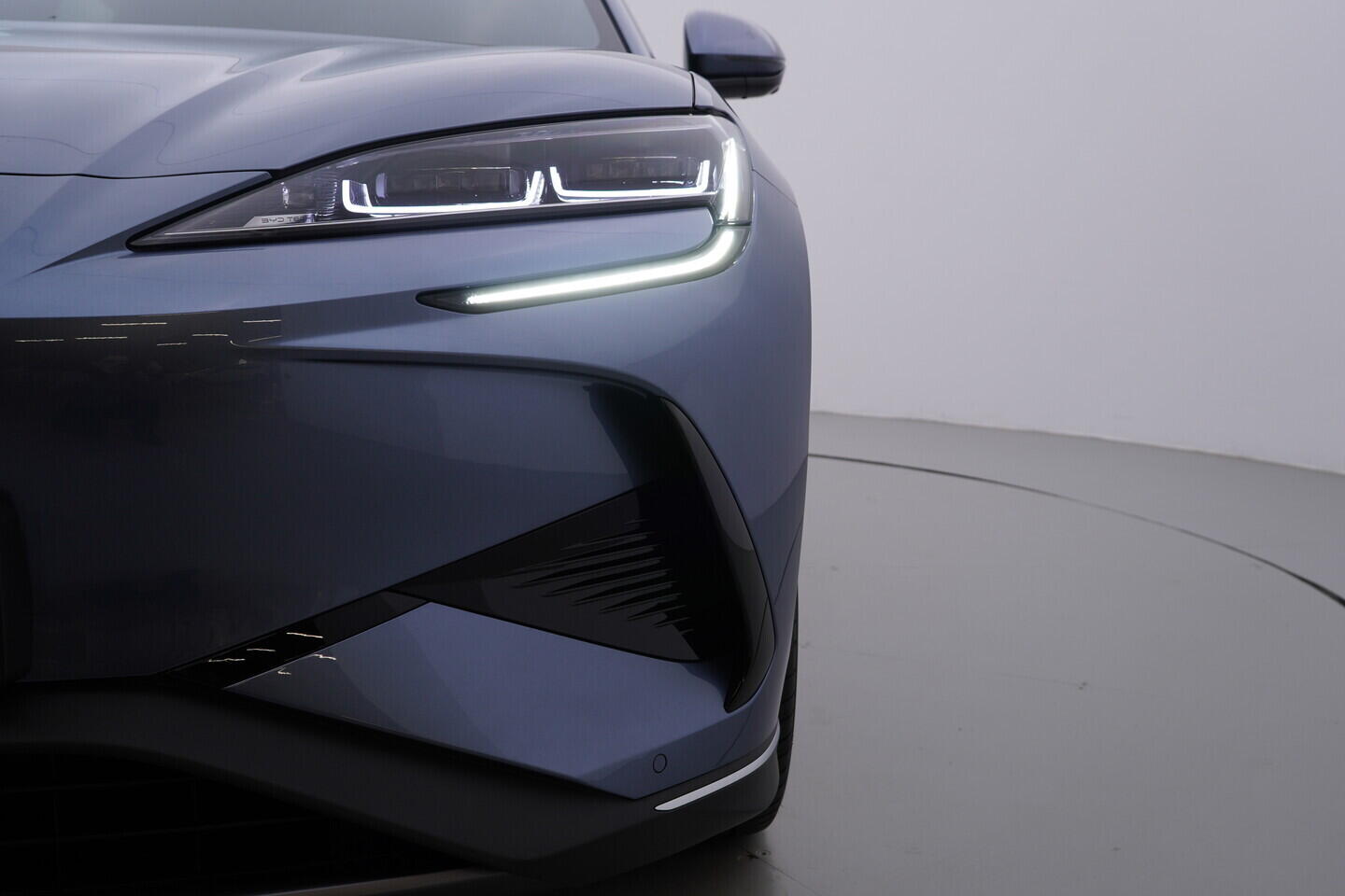 OH08300222_45.webp_SEALION 7 Excellence AWD 91,3 kWh 390 kW