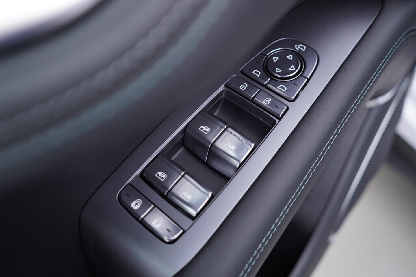 OH08300240_20.webp_SEALION 7 Excellence AWD 91,3 kWh 390 kW