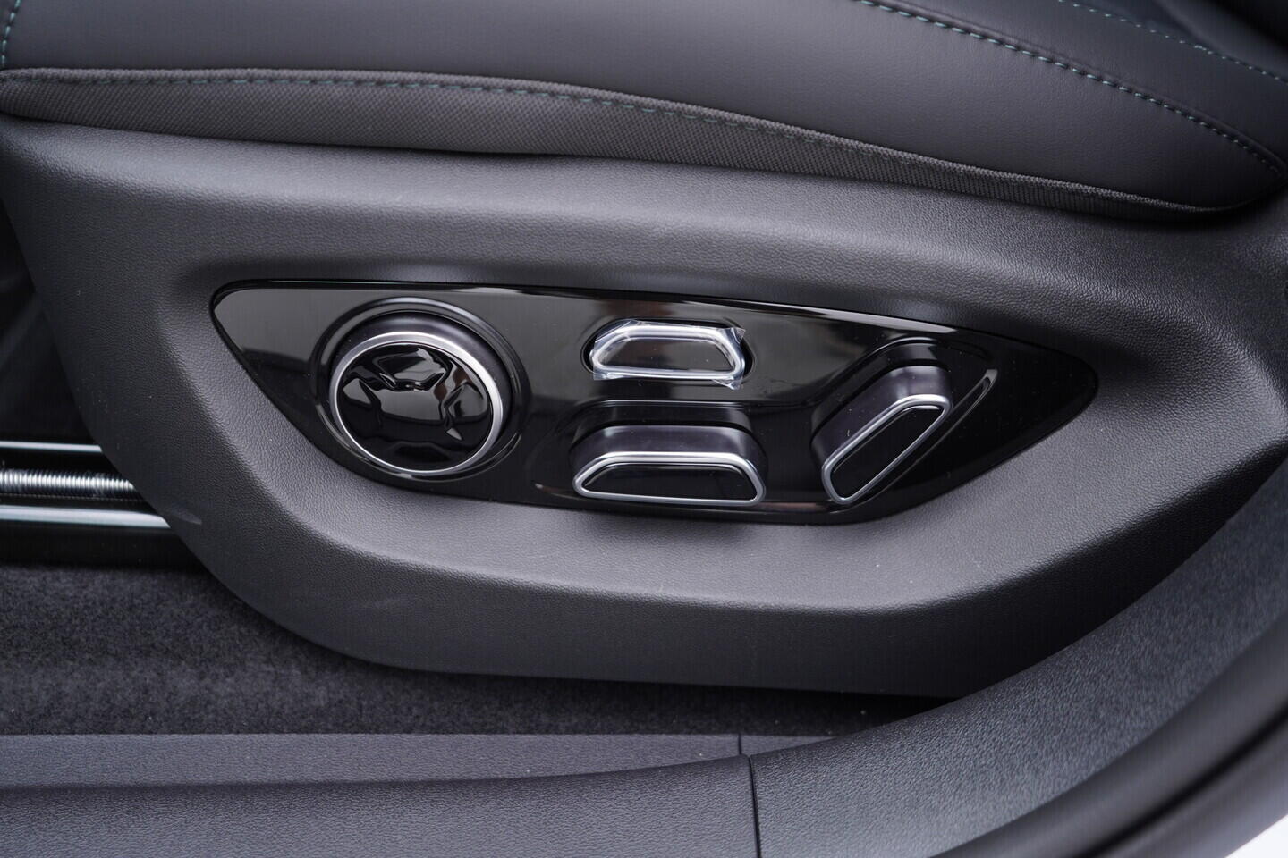OH08300240_25.webp_SEALION 7 Excellence AWD 91,3 kWh 390 kW