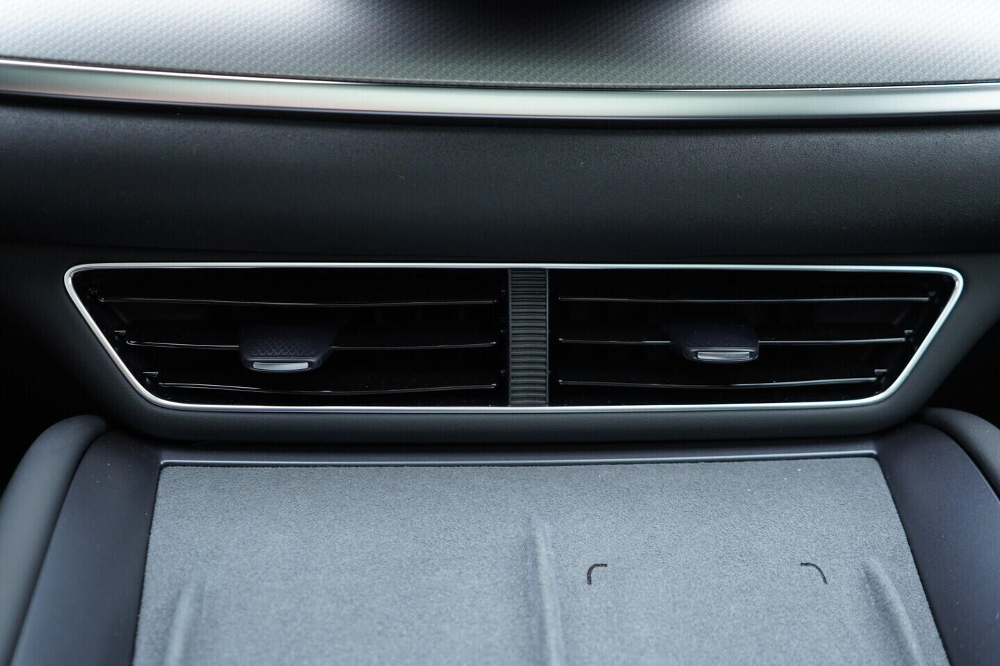 OH08300258_33.webp_SEALION 7 Excellence AWD 91,3 kWh 390 kW