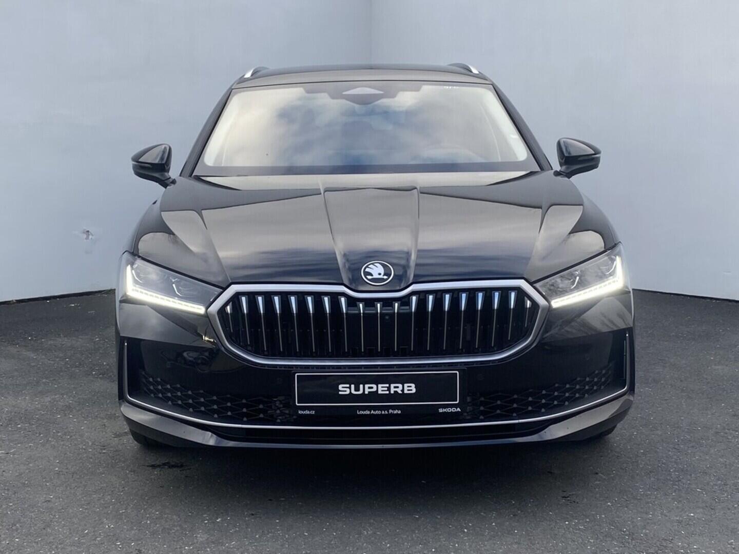 OH11004801_11.webp_Superb Combi L&K  2,0 TDI 4x4  142 kW