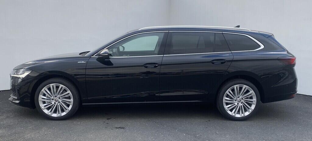 OH11004801_17.webp_Superb Combi L&K  2,0 TDI 4x4  142 kW