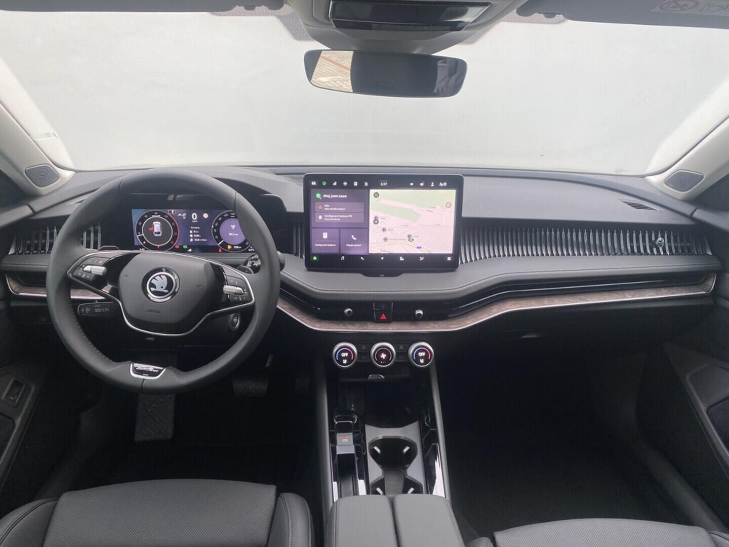 OH11004801_18.webp_Superb Combi L&K  2,0 TDI 4x4  142 kW