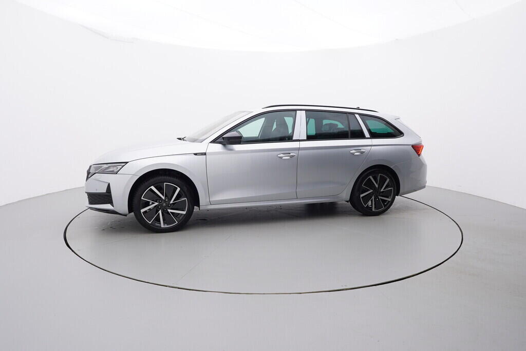 OH11005237_11.webp_Octavia Combi Sportline 1,5 TSI 110 kW DSG