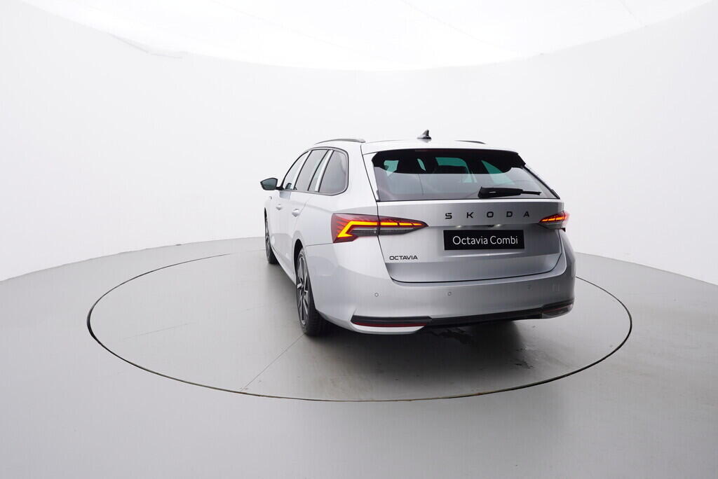 OH11005237_13.webp_Octavia Combi Sportline 1,5 TSI 110 kW DSG