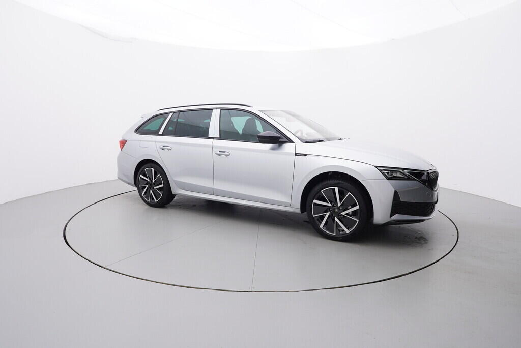 OH11005237_16.webp_Octavia Combi Sportline 1,5 TSI 110 kW DSG
