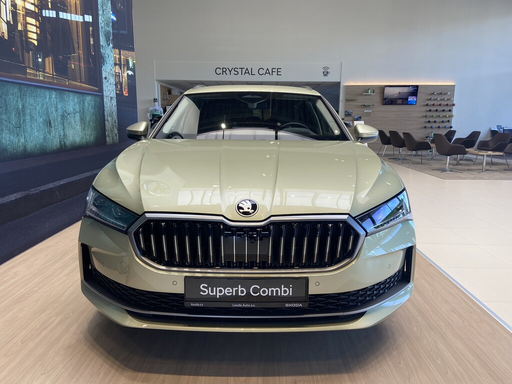 Superb Combi L&K  2,0 TDI 4x4 142 kW