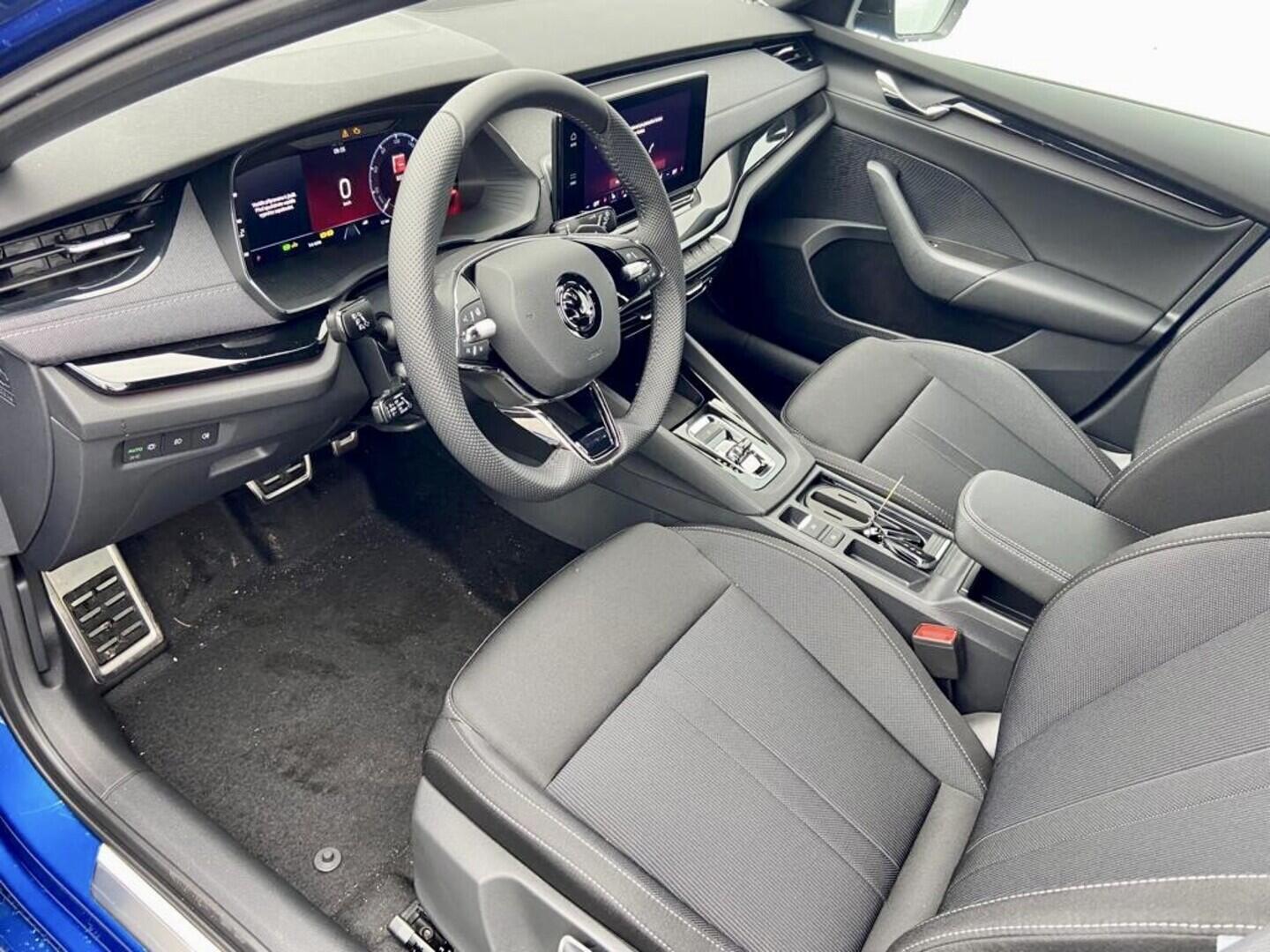 OH11005384_16.webp_Octavia Combi Sportline 2,0 TDI 110 kW