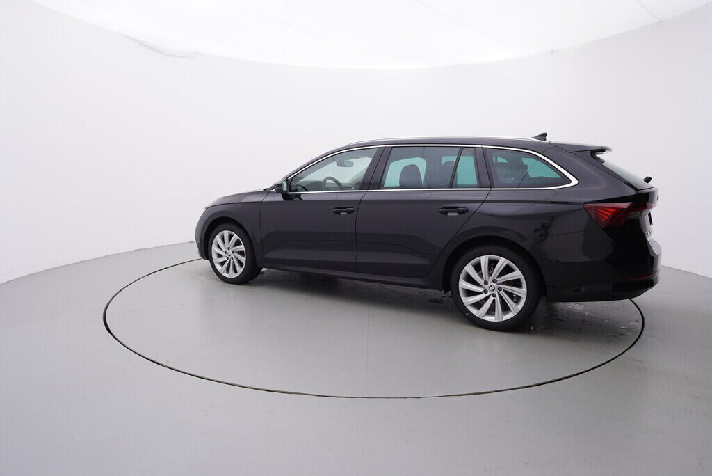 OH11005401_12.webp_Octavia Combi Style 2,0 TDI 110 kW
