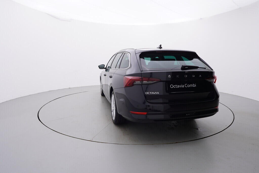 OH11005401_13.webp_Octavia Combi Style 2,0 TDI 110 kW