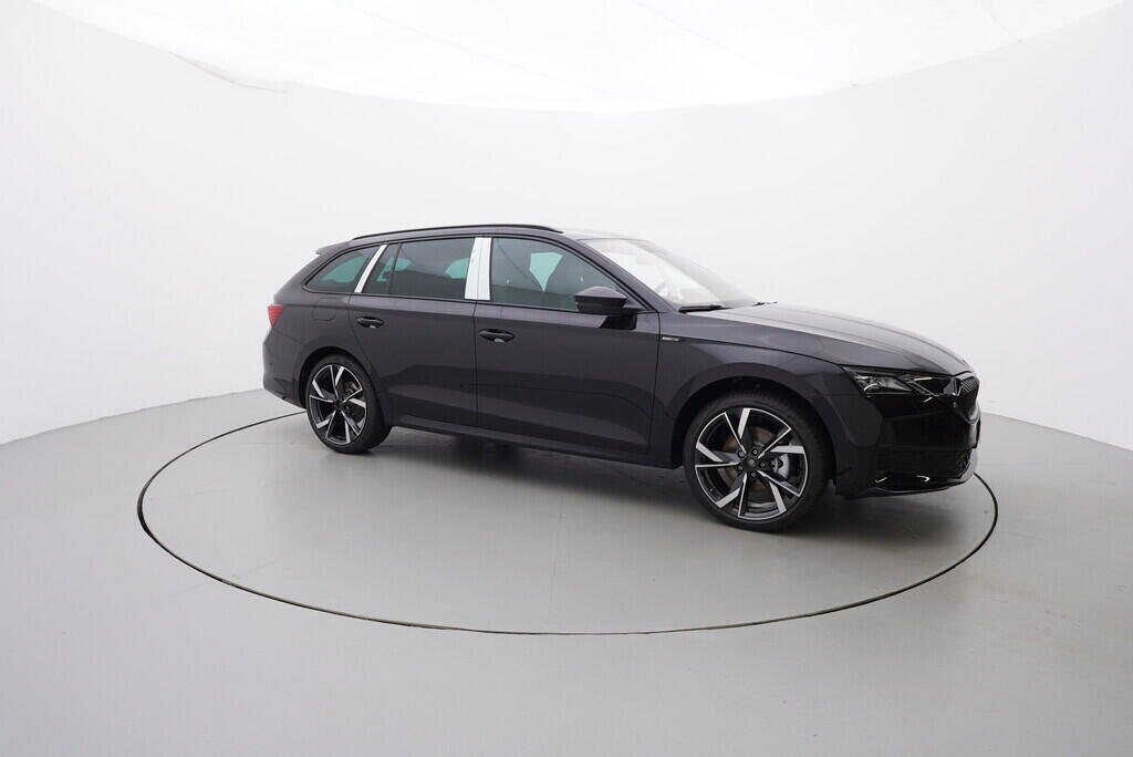 OH11005438_16.webp_Octavia Combi Sportline 1,5 TSI 110 kW