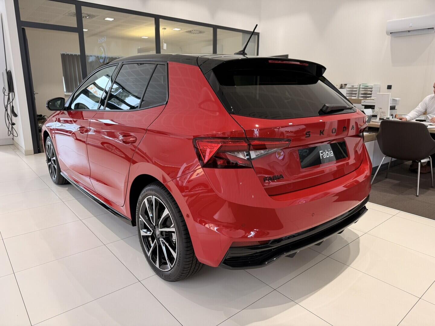 OH11005578_12.webp_Fabia Monte Carlo 1.0 TSI 85 kW DSG