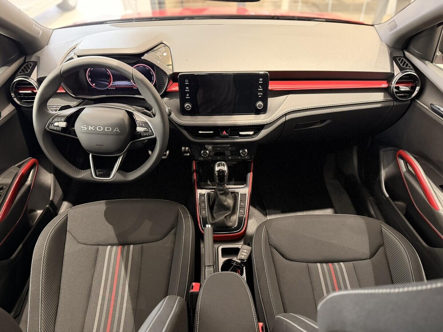 OH11005578_15.webp_Fabia Monte Carlo 1.0 TSI 85 kW DSG