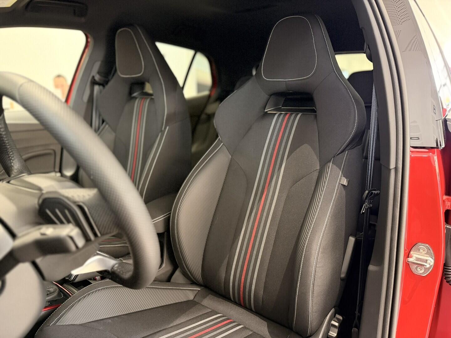 OH11005578_19.webp_Fabia Monte Carlo 1.0 TSI 85 kW DSG