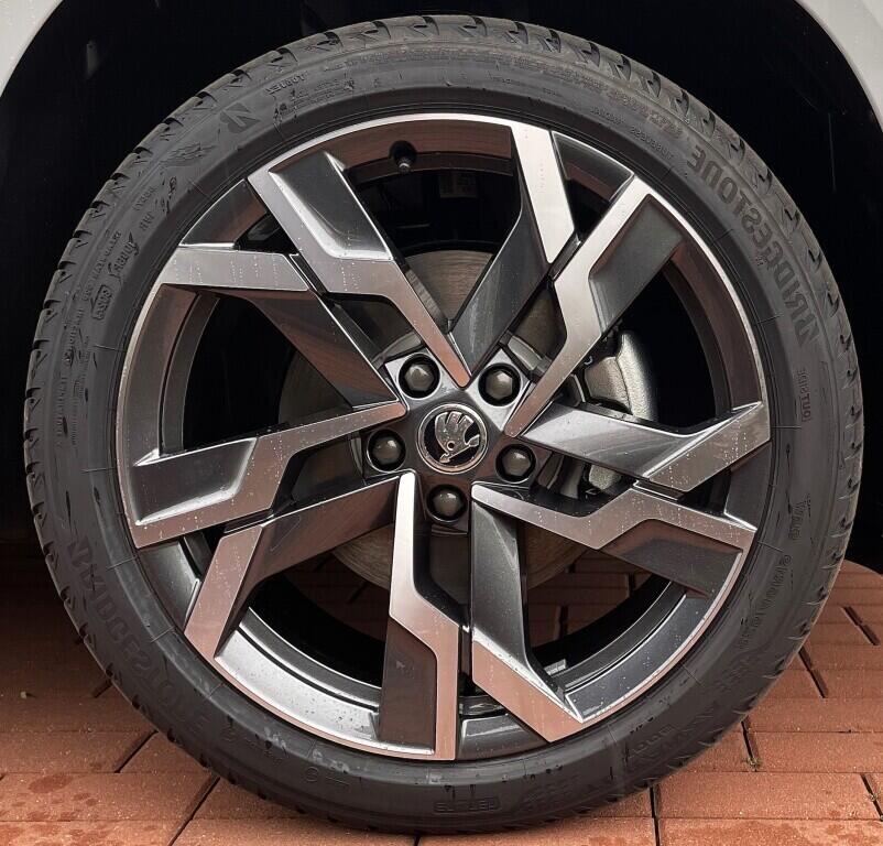 OH11005583_19.webp_Karoq Sportline  2,0 TDI 4x4 110 kW