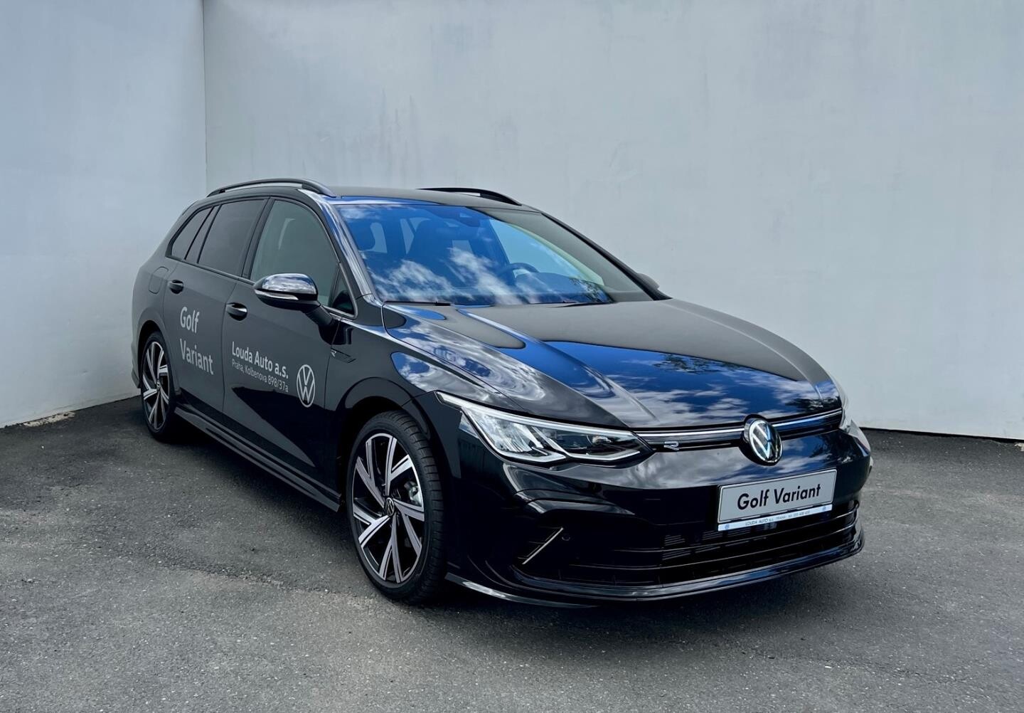 Volkswagen Golf 1 5 Etsi Opf 110kw Dsg R Line Variant