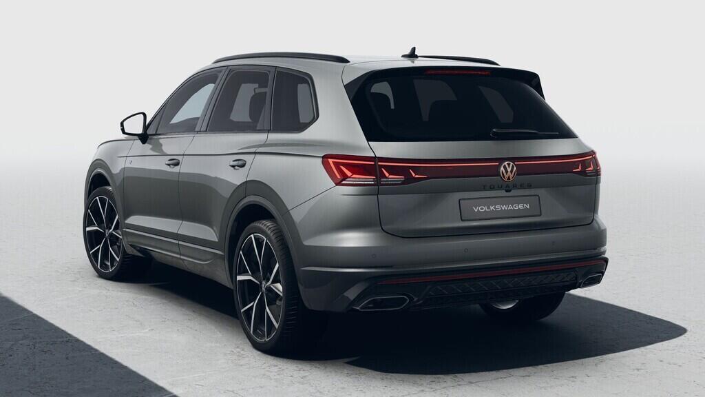 OH23O03446_12.webp_Touareg R-Line V6 3,0 TDI 210 kW Tiptronic 8st. automat