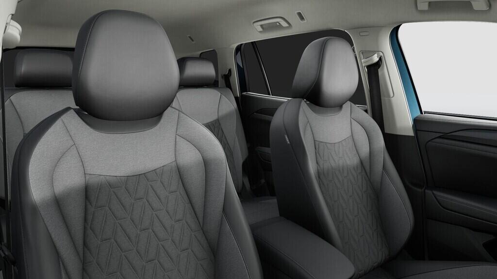 OH23O03667_16.webp_Tayron People 1,5 eTSI mHEV 110 kW