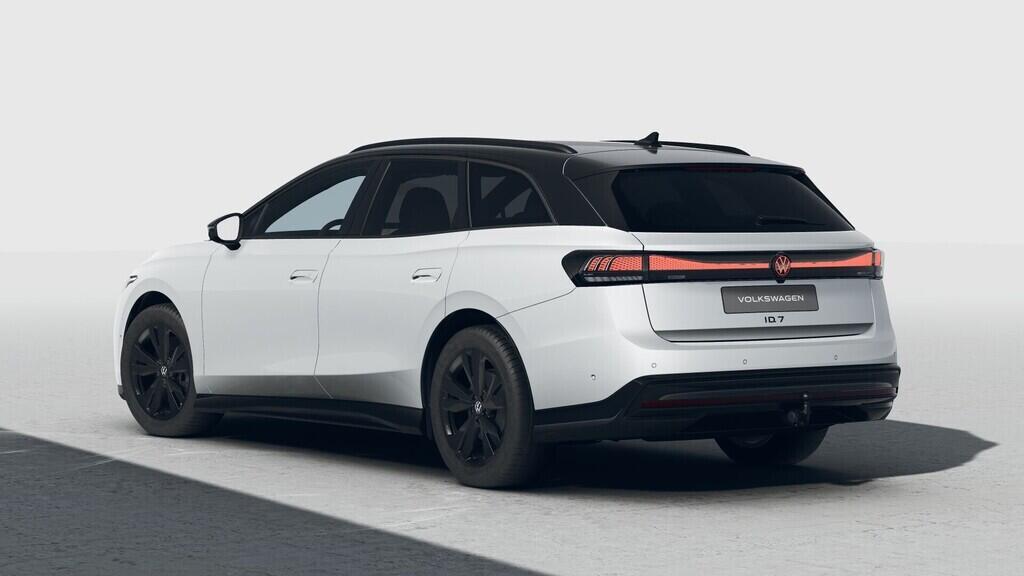 OH23O03680_12.webp_ID.7 Tourer Pro People 77 kWh 210 kW