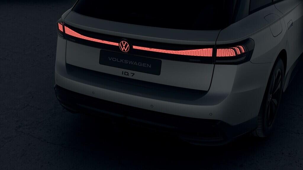 OH23O03680_13.webp_ID.7 Tourer Pro People 77 kWh 210 kW