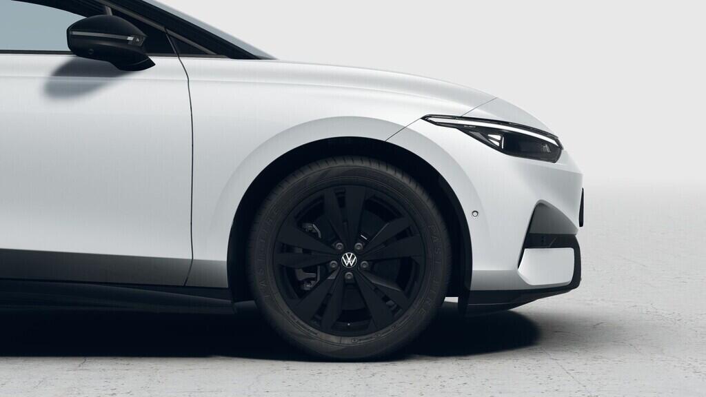 OH23O03680_14.webp_ID.7 Tourer Pro People 77 kWh 210 kW