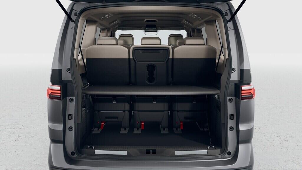 OH23U01019_20.webp_Akční Multivan Long Style 2,0 TDI 110 kW