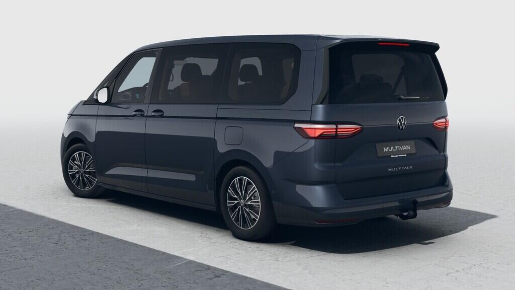 OH23U01045_12.webp_Akční Multivan Long 2,0 TSI 110 kW