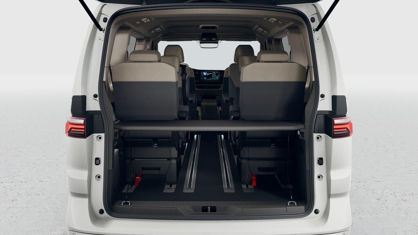 OH23U01097_15.webp_Akční Multivan Life 2,0 TDI 2,0 110 kW