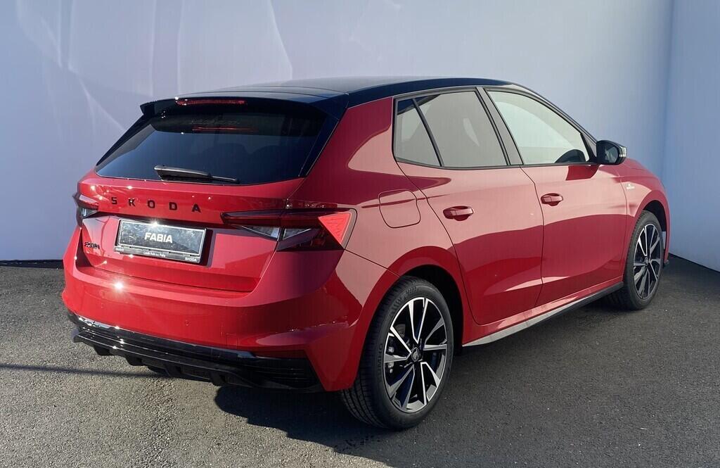OI11002785_14.webp_Fabia Monte Carlo 1.0 TSI 85 kW