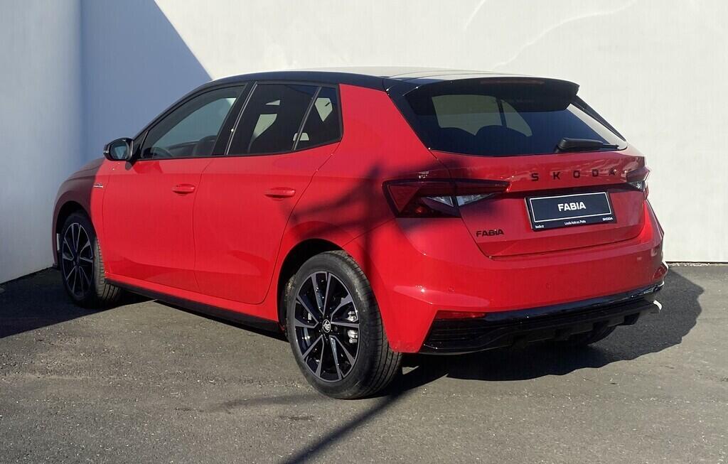 OI11002785_16.webp_Fabia Monte Carlo 1.0 TSI 85 kW