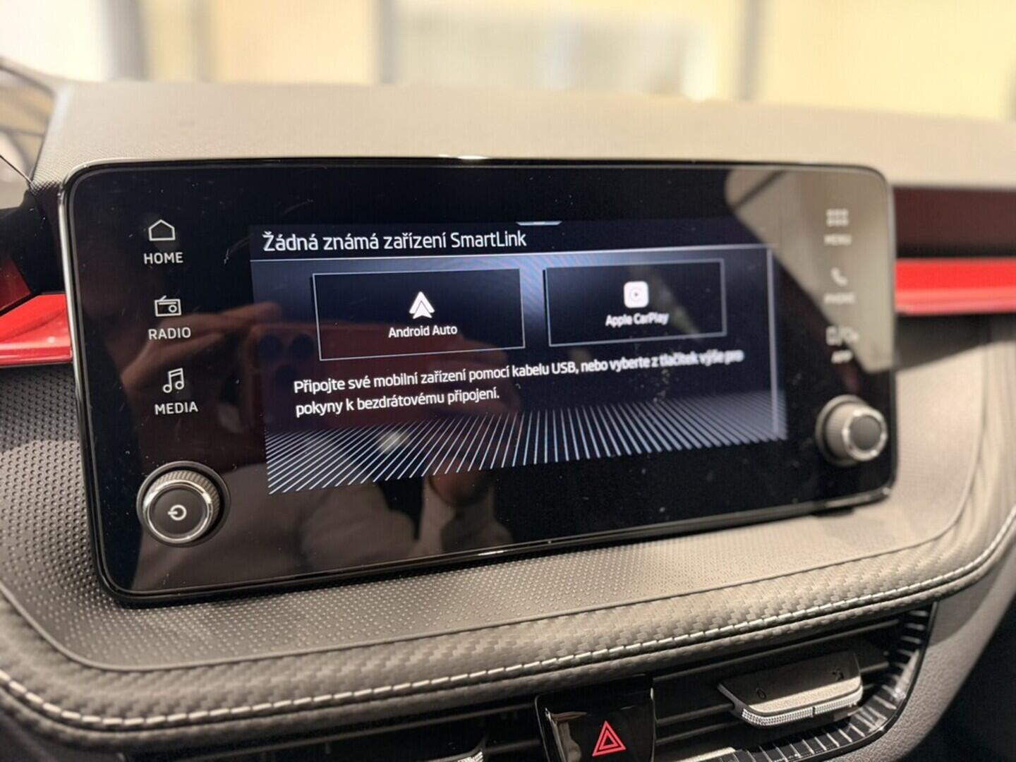 OI11002785_23.webp_Fabia Monte Carlo 1.0 TSI 85 kW DSG