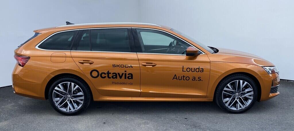 OI11002801_13.webp_Octavia Combi Selection  2,0 TDI 110 kW