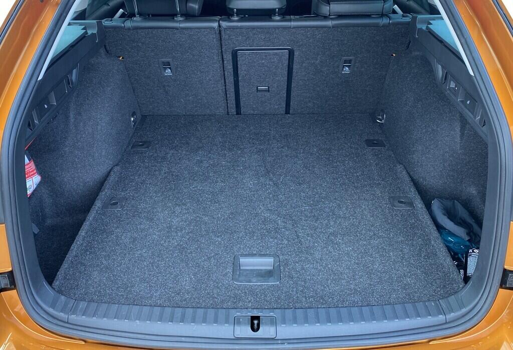 OI11002801_20.webp_Octavia Combi Selection  2,0 TDI 110 kW