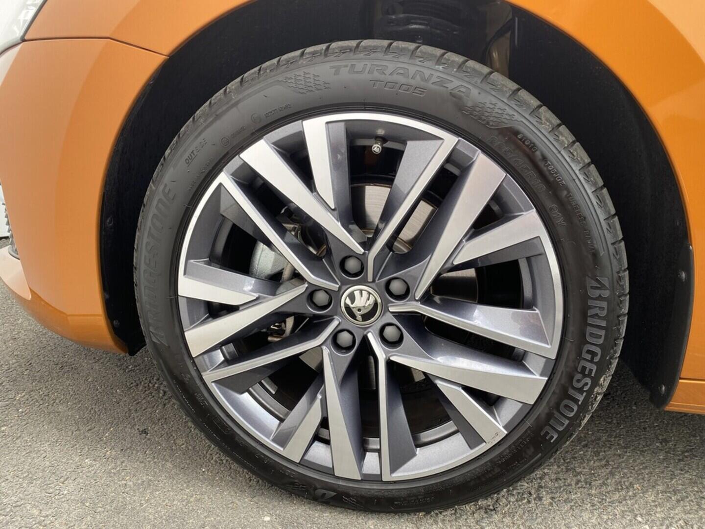 OI11002801_21.webp_Octavia Combi Selection  2,0 TDI 110 kW