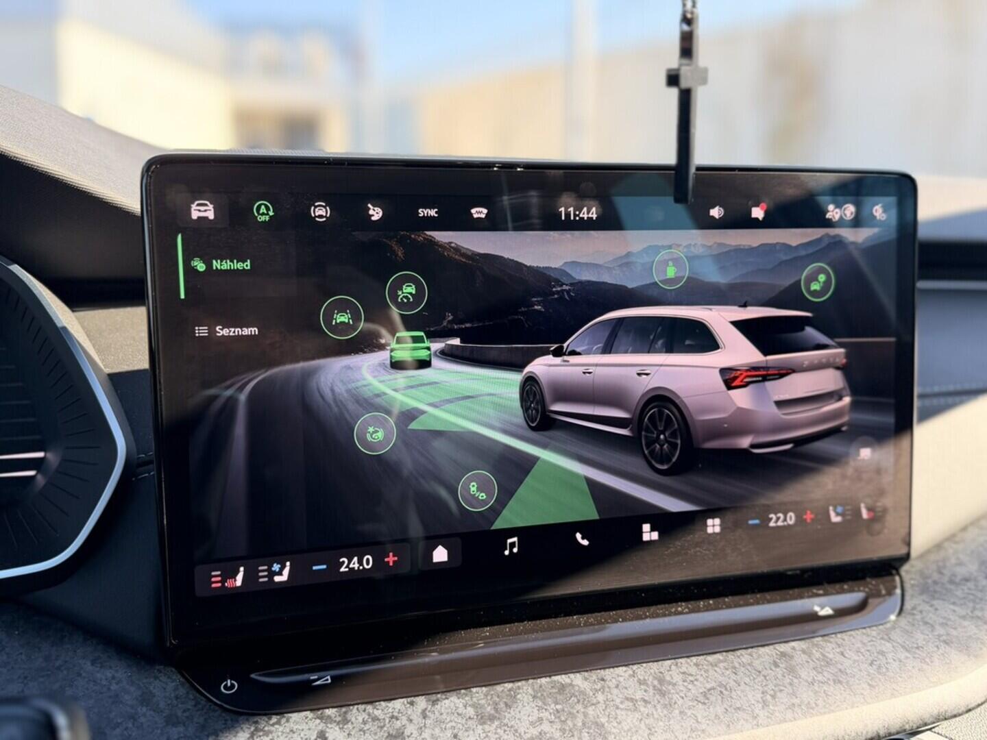 OI11002801_23.webp_Octavia Combi Selection  2,0 TDI 110 kW