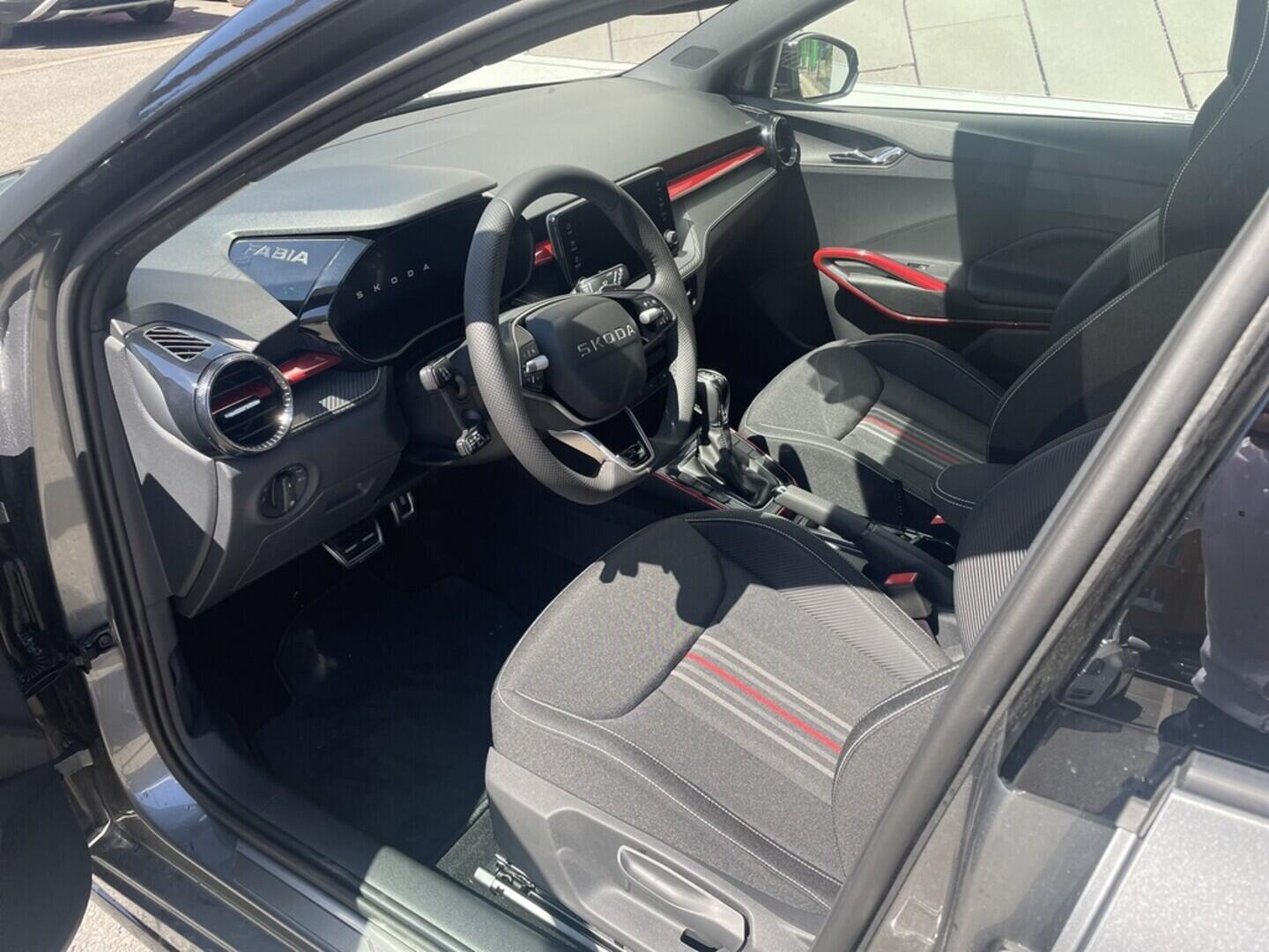 OI11002813_15.webp_Fabia Monte Carlo 1,5 TSI 110 kW