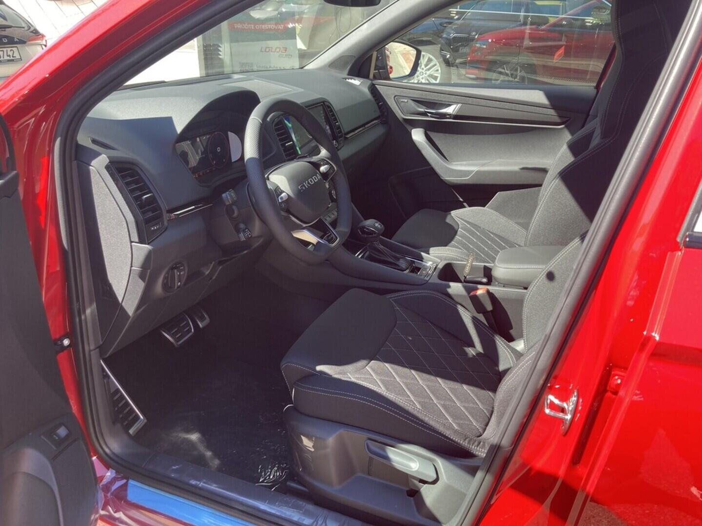 OI11002826_15.webp_Karoq Sportline 2.0 TSI 140 kW 4x4 DSG