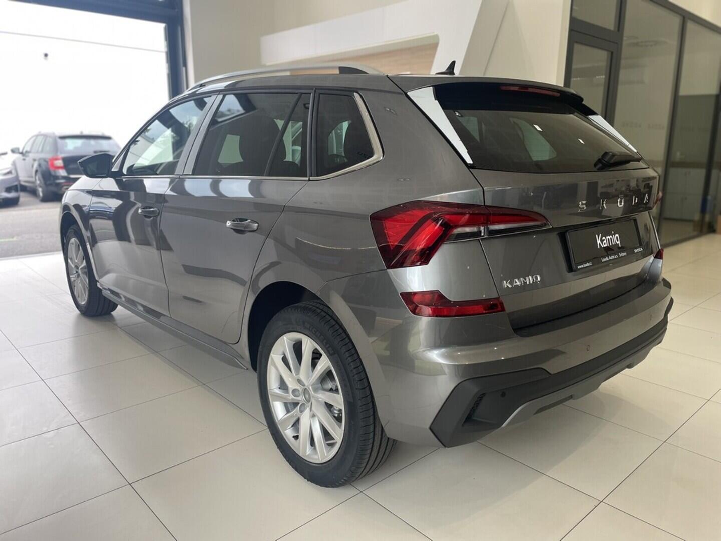 OI11002827_12.webp_Kamiq 130 let Premium 1.0 TSI 85 kW DSG